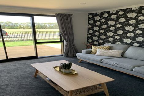 Photo of property in 1 Rapana Drive, Tuakau, 2121