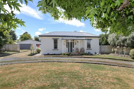 Photo of property in 4 Bond Street, Marton, 4710