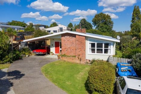 Photo of property in 72 Union Road, Howick, Auckland, 2014