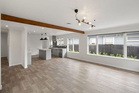 Photo of property in 86 Grey Street, Cambridge, 3434