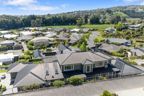 Photo of property in 6 Rushden Rise, Westmorland, Christchurch, 8025