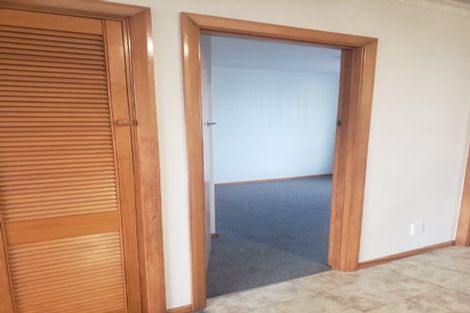 Photo of property in 23b Bayview Road, Bayview, Auckland, 0629