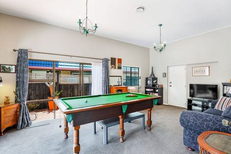 Photo of property in 48 Te Atatu Road, Te Atatu South, Auckland, 0610