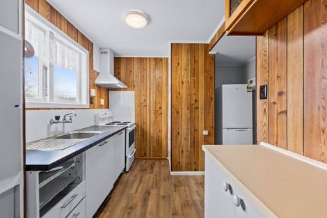 Photo of property in 35 Maria Place, Turangi, 3334