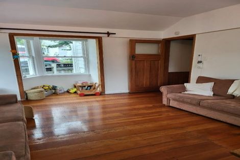 Photo of property in 1/28 Ribble Street, Island Bay, Wellington, 6023