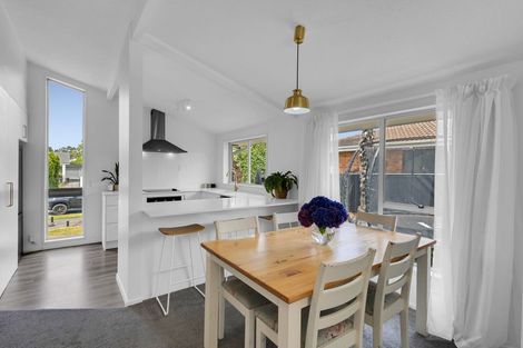 Photo of property in 10 O'halloran Drive, Halswell, Christchurch, 8025
