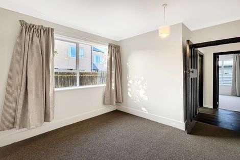 Photo of property in 27 Grassmere Street, Papanui, Christchurch, 8052