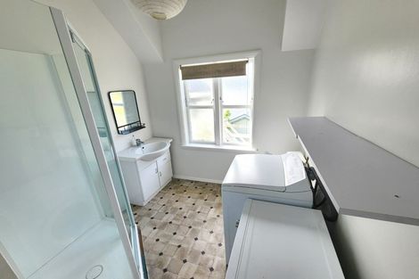 Photo of property in 339 The Terrace, Te Aro, Wellington, 6011