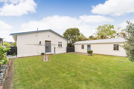 Photo of property in 55 Lyndhurst Street, Takaro, Palmerston North, 4412
