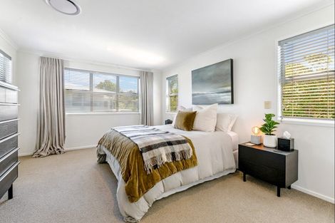 Photo of property in 11a Church Street, Northcote Point, Auckland, 0627