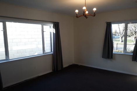Photo of property in 7 Paeroa Street, Riccarton, Christchurch, 8041