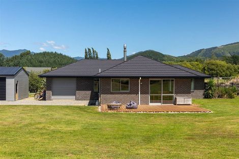 Photo of property in 18 Robertson Mill Place, Rai Valley, 7194