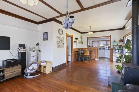 Photo of property in 15 Ngahere Street, Inglewood, 4330