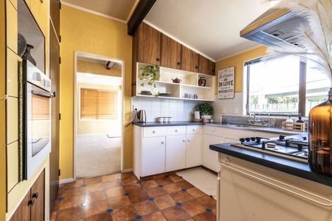 Photo of property in 9 Papawai Place, Milson, Palmerston North, 4414