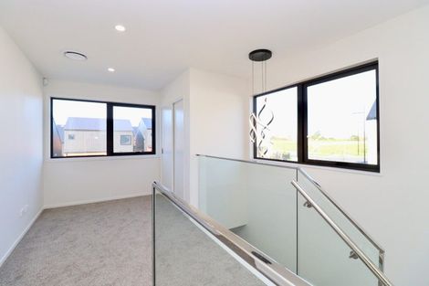 Photo of property in 12 Murray Grey Lane, Karaka, 2580