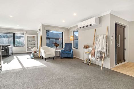 Photo of property in 31 Navy Loop, Rolleston, 7614