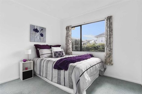 Photo of property in 6/2 Arawa Street, New Lynn, Auckland, 0600
