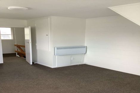 Photo of property in 2/86 Picton Avenue, Riccarton, Christchurch, 8011