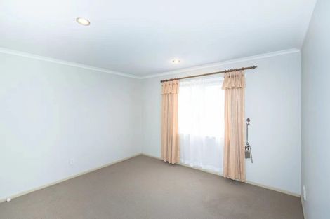 Photo of property in 19e Gloucester Road, Manurewa, Auckland, 2102