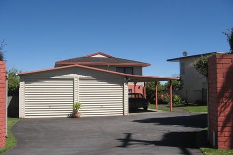 Photo of property in 92 Town Point Road, Maketu, 3189