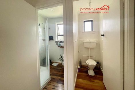 Photo of property in 125 Pioneer Road, Moturoa, New Plymouth, 4310