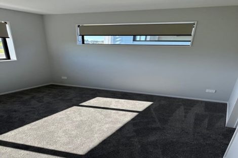 Photo of property in 33 Pilot Drive, Hobsonville, Auckland, 0616