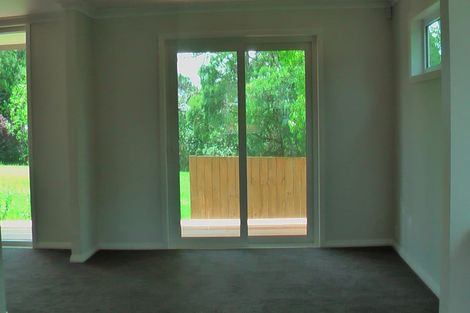 Photo of property in 109a Roberts Road, Te Atatu South, Auckland, 0610