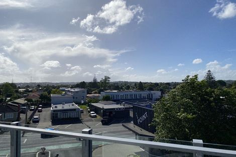 Photo of property in Bella Vista, 3d/84 Gunner Drive, Te Atatu Peninsula, Auckland, 0610