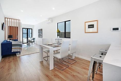 Photo of property in 12 Laquinta Place, Flat Bush, Auckland, 2019