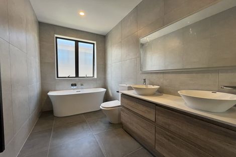Photo of property in 42 Dromoland Drive, Flat Bush, Auckland, 2019