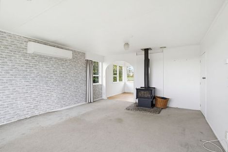 Photo of property in 54 Kuku Beach Road, Kuku, Levin, 5570