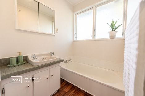 Photo of property in 15 Kaponga Street, Wainuiomata, Lower Hutt, 5014