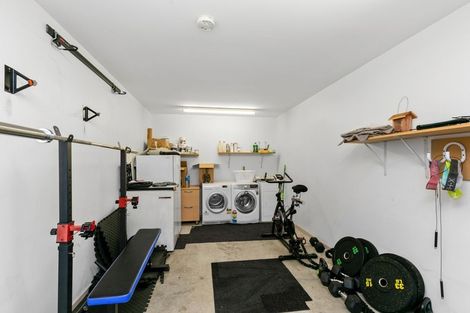 Photo of property in 33u9 Hiropi Street, Newtown, Wellington, 6021