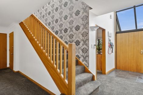 Photo of property in 6 Freeman Close, Abbotsford, Dunedin, 9018