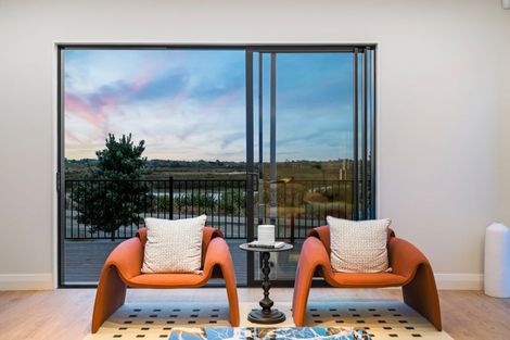 Photo of property in 28 Evergreen Parade, Rosehill, 2113