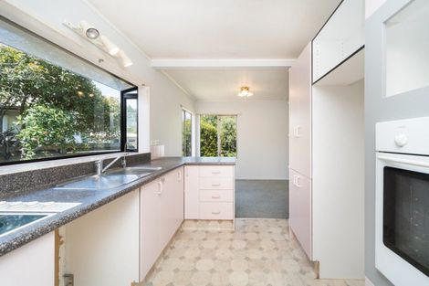 Photo of property in 327 Cambridge Avenue, Ashhurst, 4810