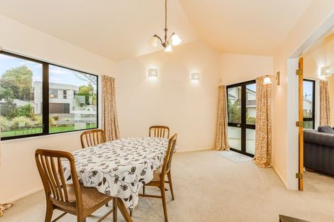 Photo of property in 10/2 Hammond Street, Hamilton Central, Hamilton, 3204