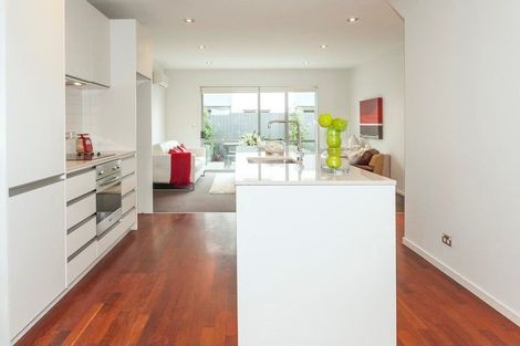 Photo of property in 32a Champion Street, Edgeware, Christchurch, 8013