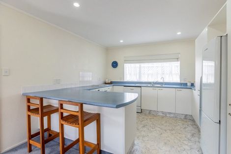Photo of property in 10a Sunburst Court, Paraparaumu Beach, Paraparaumu, 5032