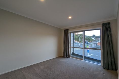 Photo of property in 19u1 Collins Avenue, Tawa, Wellington, 5028