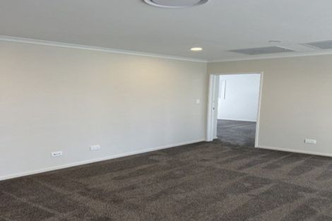 Photo of property in 1 Lime Rise, Flat Bush, Auckland, 2019