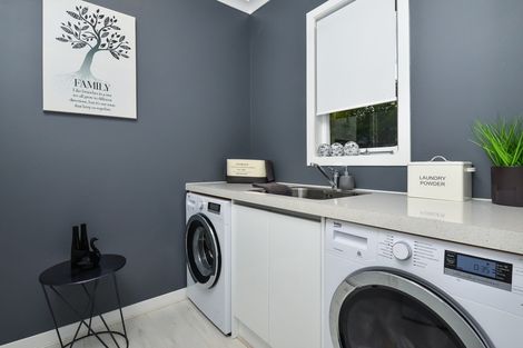 Photo of property in 11 Comries Road, Chartwell, Hamilton, 3210