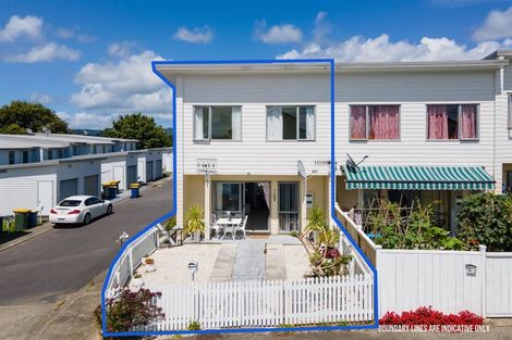 Photo of property in 11/3 Hulme Place, Henderson, Auckland, 0612