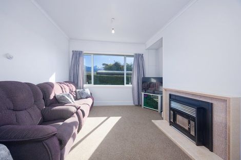 Photo of property in 127 Beach Road, Kaikoura, 7300