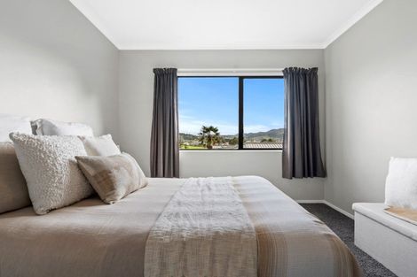 Photo of property in 37 Tanekaha Drive, Parahaki, Whangarei, 0112