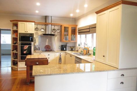 Photo of property in 76 Kitchener Street, Wairoa, 4108