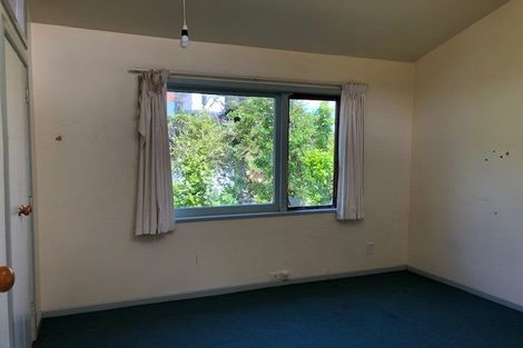 Photo of property in 160 Newlands Road, Newlands, Wellington, 6037