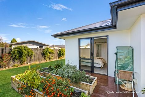 Photo of property in 8 Whariki Crescent, Flaxmere, Hastings, 4120