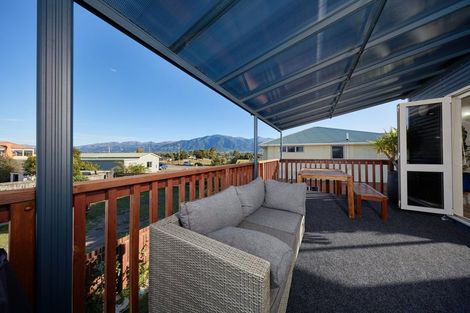 Photo of property in 5 Hawthorne Road, Kaikoura, 7300