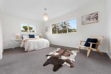 Photo of property in 42 Shelter Drive, Greenhithe, Auckland, 0632